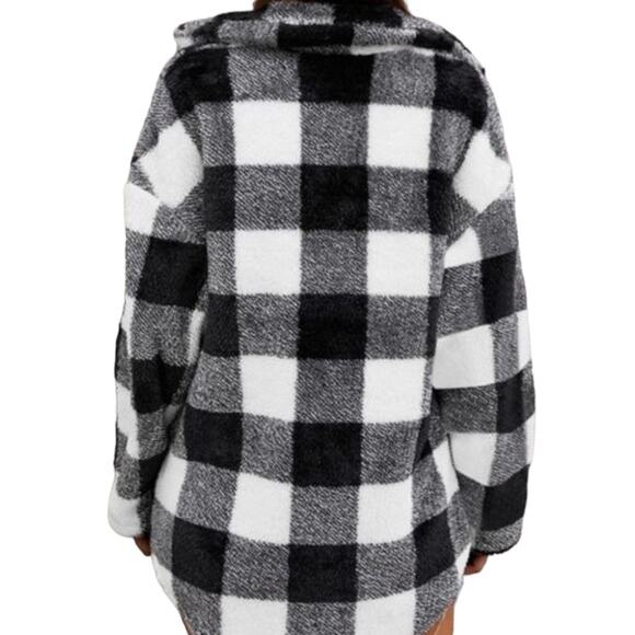 NWT Good American Plaid Shacket Black Ivory Buffalo Plaid Oversized Size S / M - Picture 3 of 7